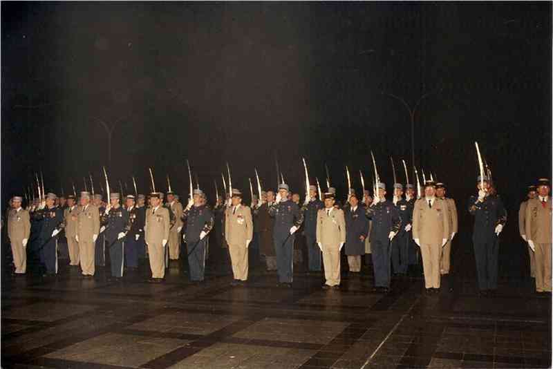 05_Num0006 (Sommier).jpg - ... par les promotions « Indochine » et «général Kœnig ».